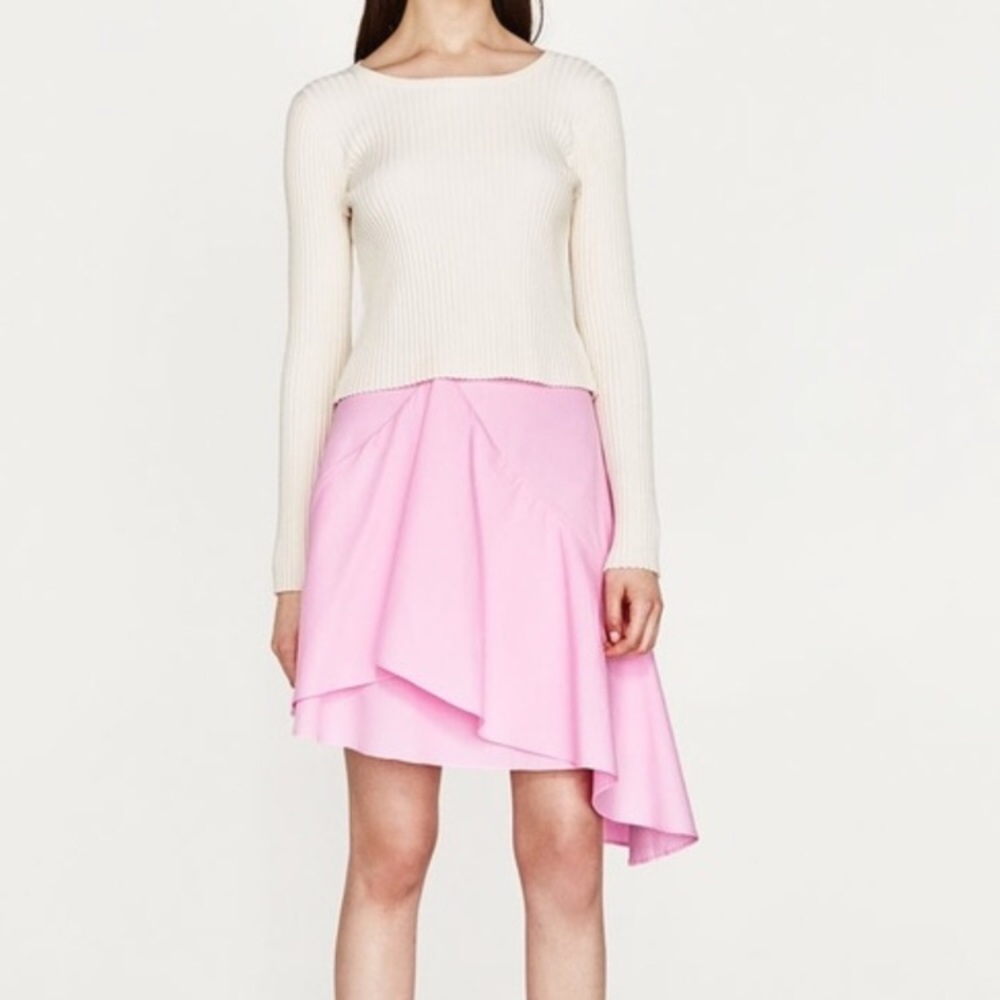 NWOT Zara Asymmetrical Ruffle Skirt size Medium